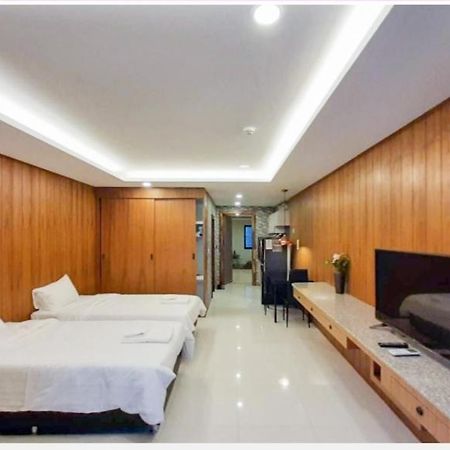Private Wooden Style Studio Room In City Area Chiang Mai Exterior foto
